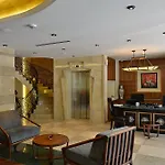 وارويك 4*