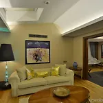 وارويك 4*