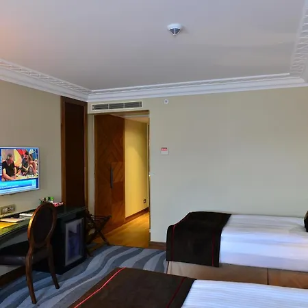 Warwick Otel