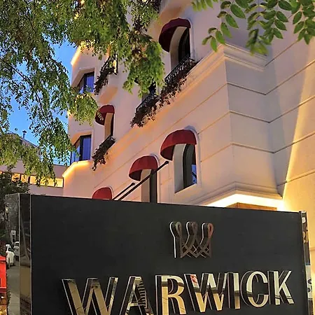 מלון Warwick 4*