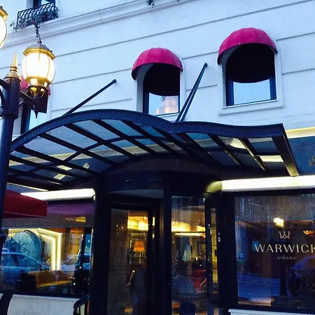 Hotel Warwick