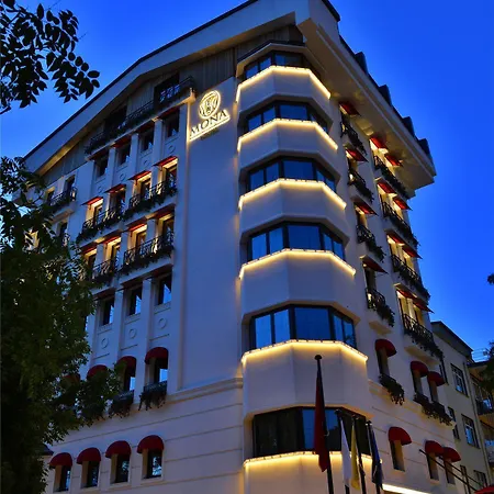 Otel Warwick