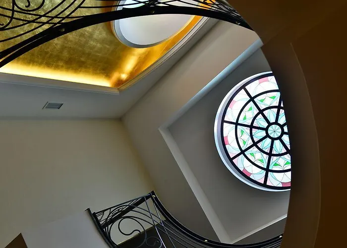 وارويك فندق 4*