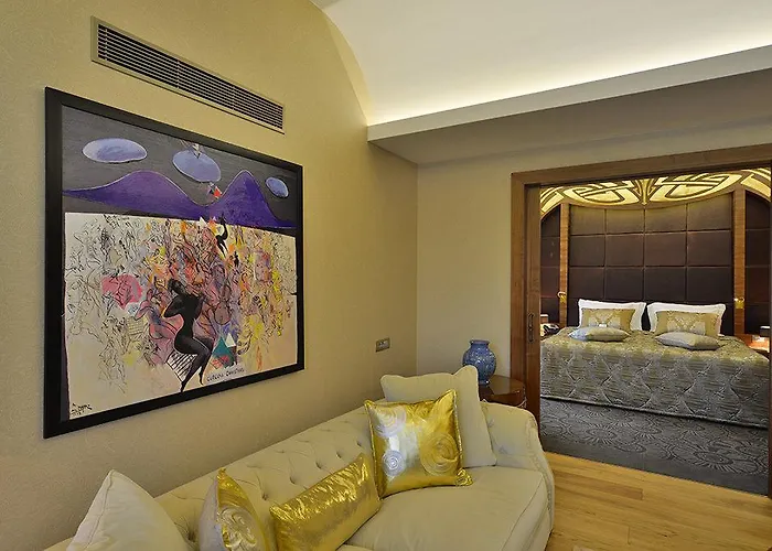 وارويك فندق 4*